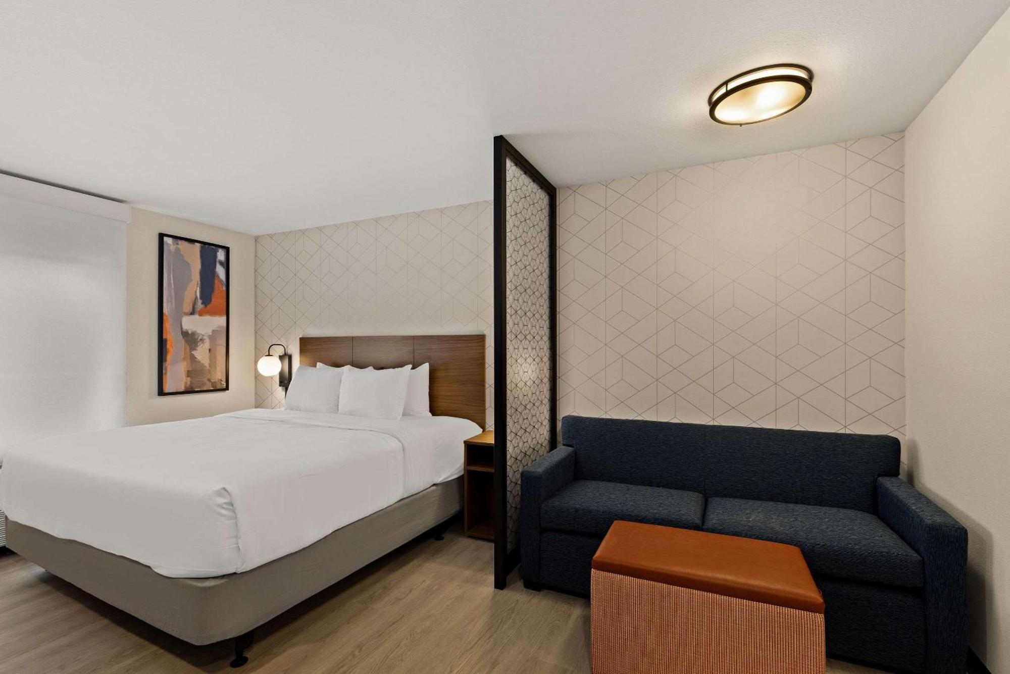 Everhome Suites El Paso Airport Near Fort Bliss Loma Terrace Екстериор снимка